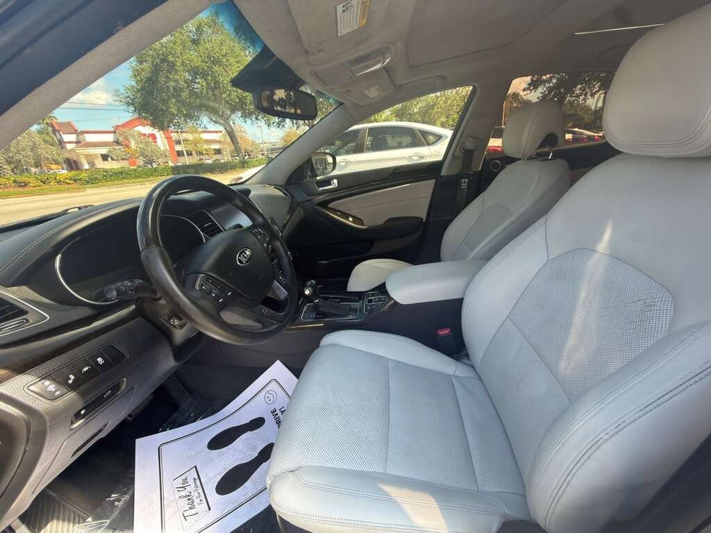 Used 2014 Kia Cadenza Premium w/ Technology Package image 7