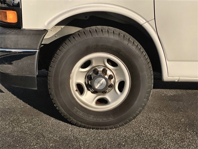 Used 2020 Chevrolet Express 3500 LT w/ LT Preferred Equipment Group image 30