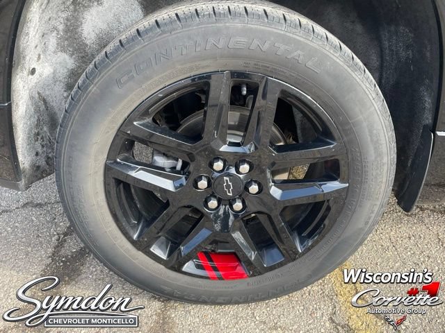 Used 2023 Chevrolet Traverse Premier w/ Redline Edition AWD/4WD image 10