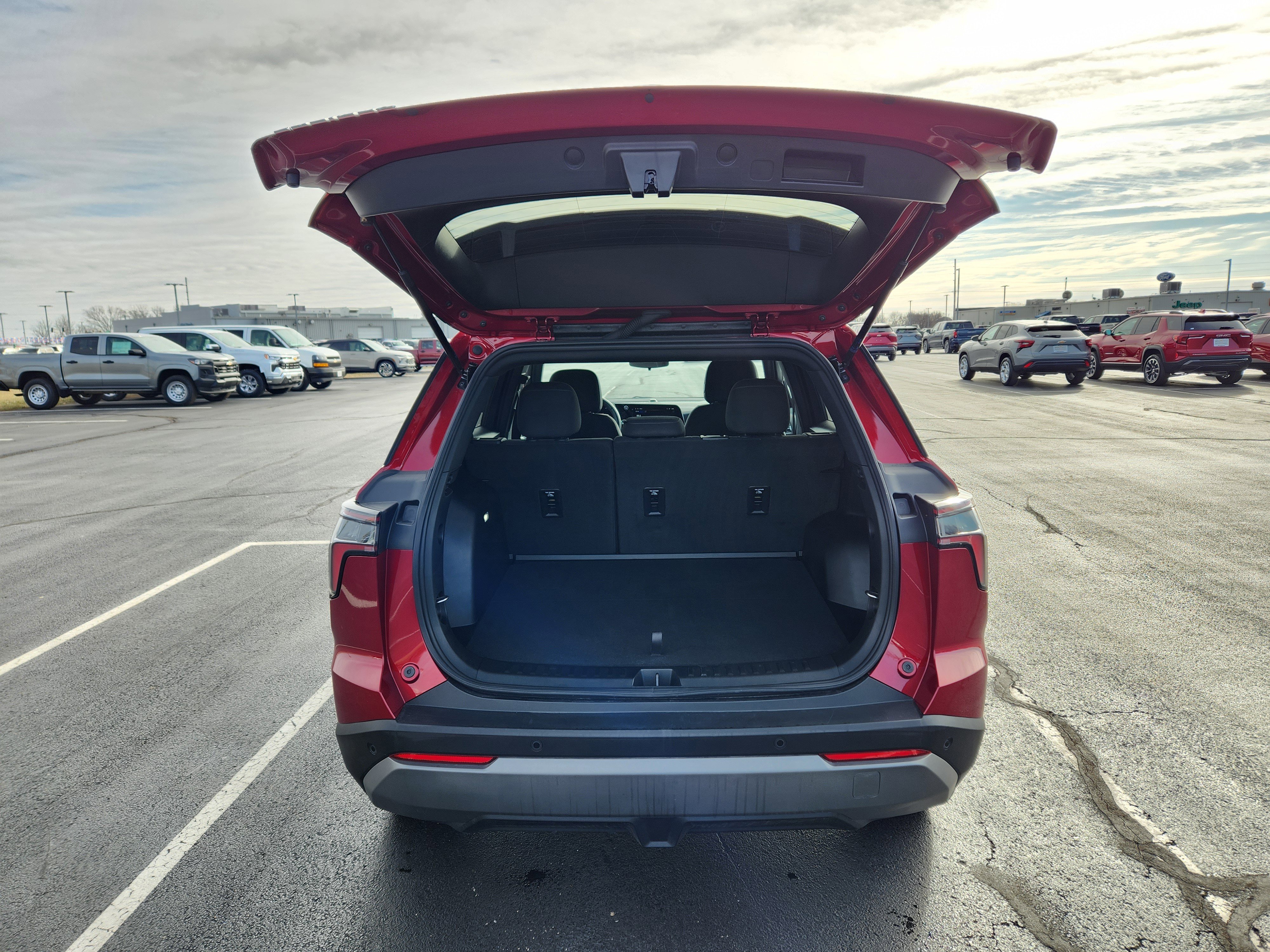 New 2026 Chevrolet Equinox LT image 7