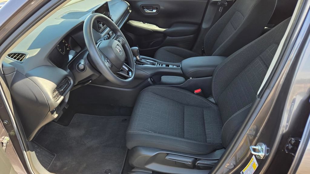Used 2024 Honda HR-V LX image 13
