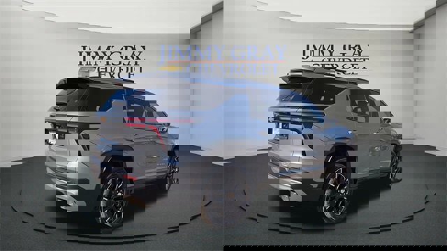 New 2026 Chevrolet Traverse LT w/ Sun and Wheel Package image 3