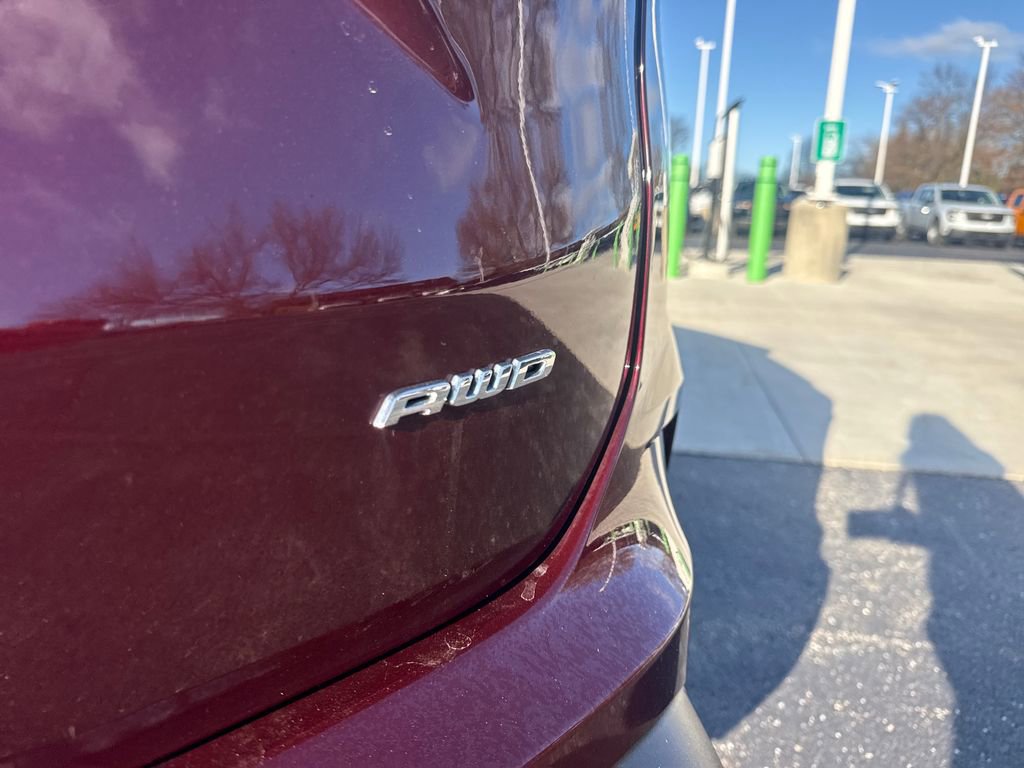 Used 2024 Ford Edge SEL w/ Convenience Package image 12