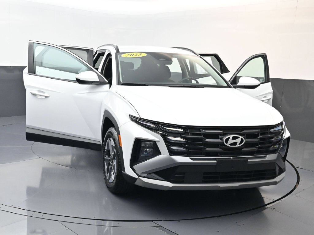 Certified 2025 Hyundai Tucson SEL AWD/4WD image 31
