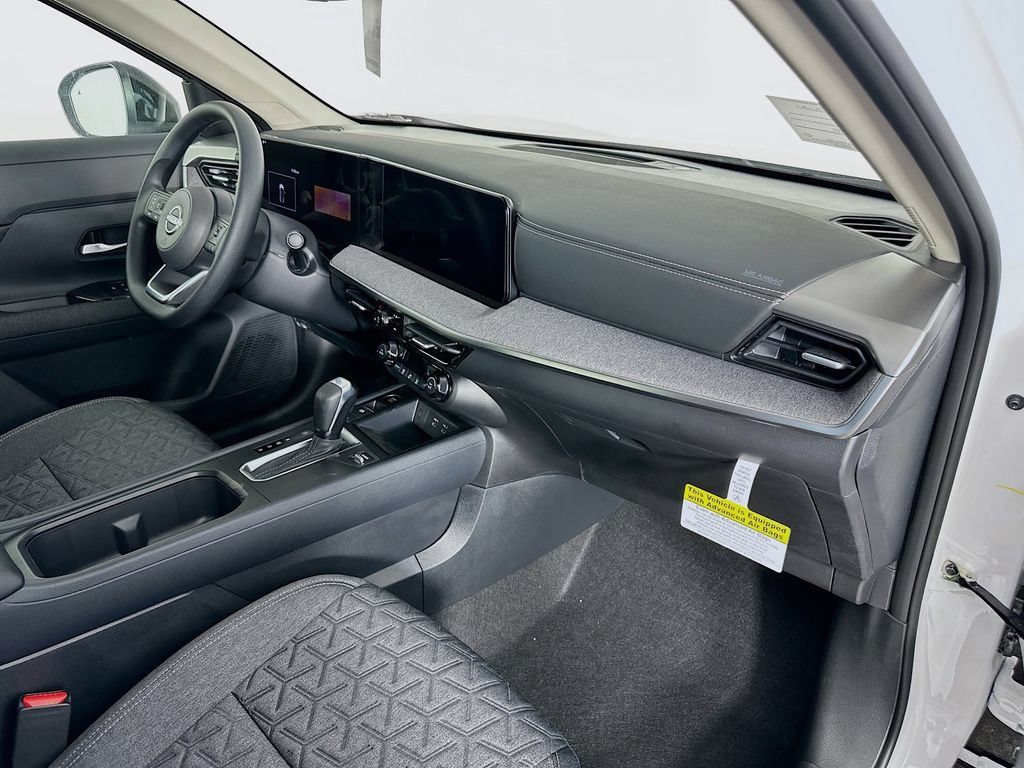 New 2026 Nissan Kicks SV w/ SV Premium Package FWD image 36