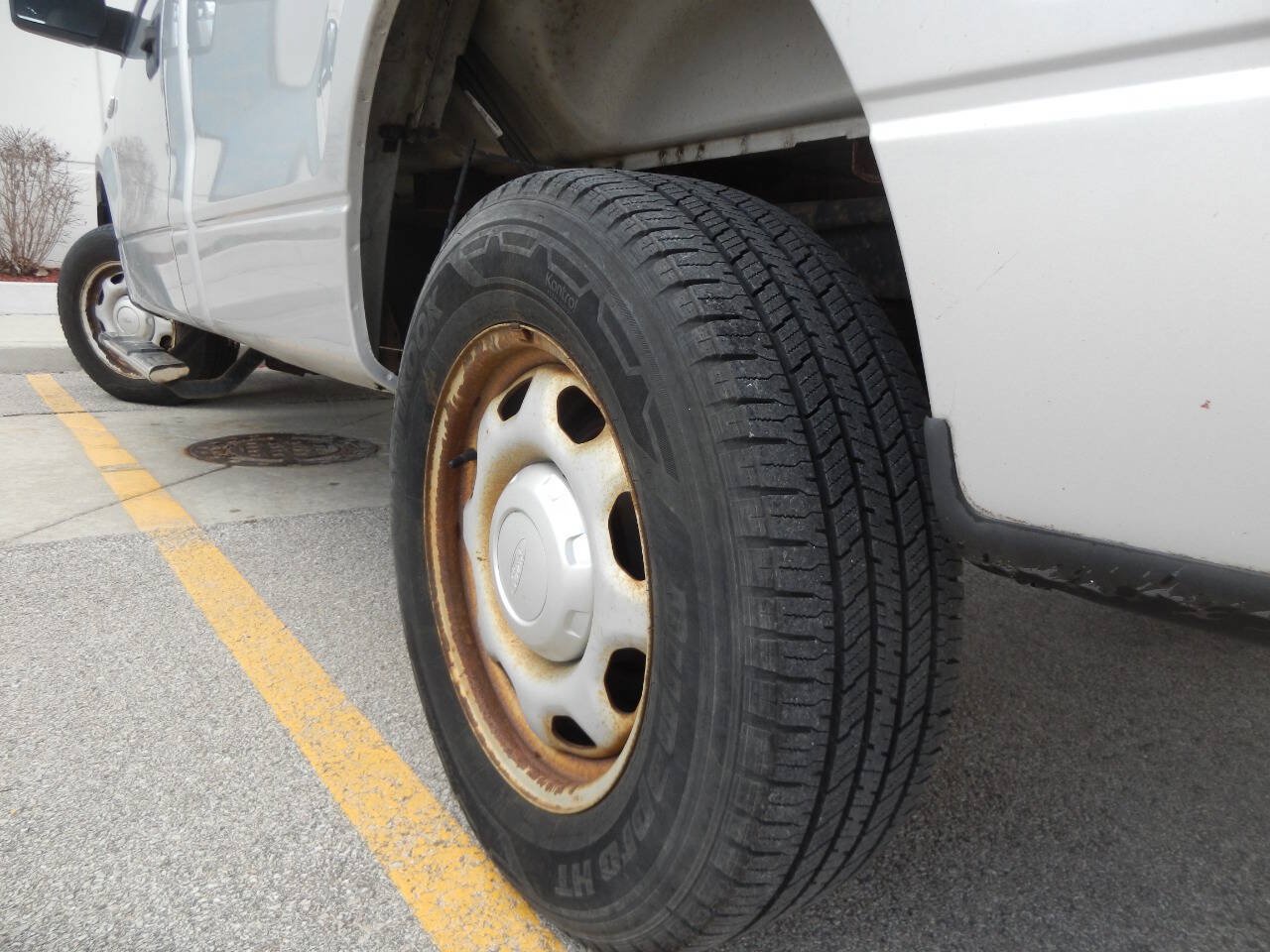 Used 2014 Ford F150 XL w/ Equipment Group 101A Mid RWD image 14