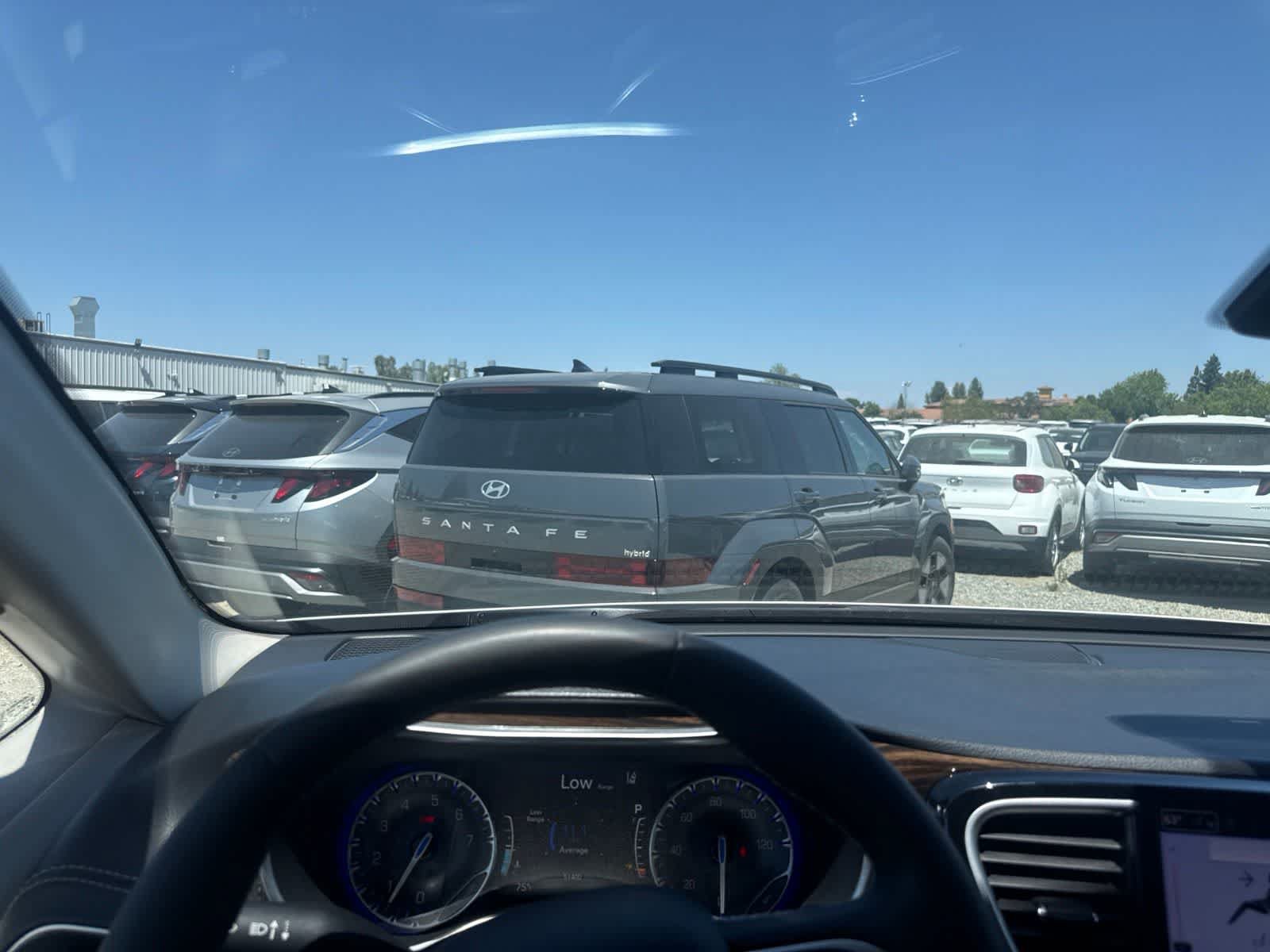 Used 2023 Chrysler Pacifica Limited FWD image 25