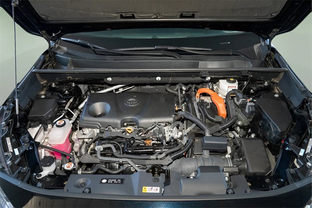 Used 2022 Toyota RAV4 XLE Premium image 21