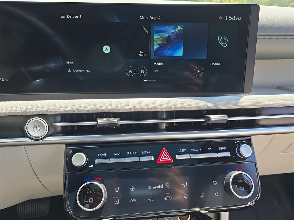 New 2025 Hyundai Tucson Limited image 28