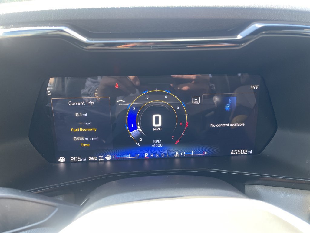Used 2024 Chevrolet Colorado ZR2 w/ Technology Package AWD/4WD image 17