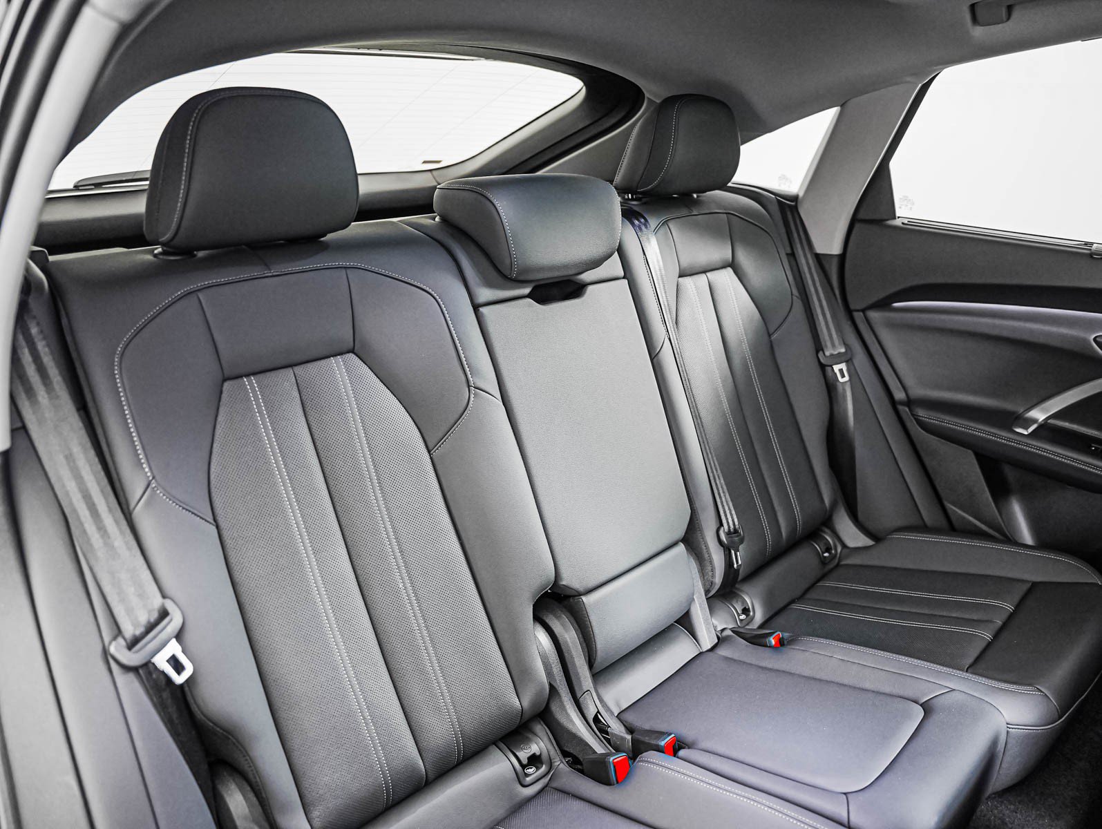 Certified 2025 Audi Q5 Premium Plus AWD/4WD image 14