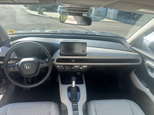Used 2023 Honda HR-V LX image 15