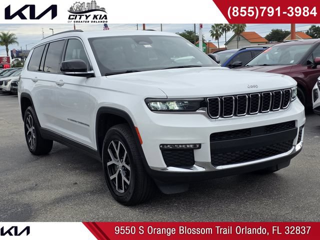 Used 2024 Jeep Grand Cherokee L Limited AWD/4WD image 4