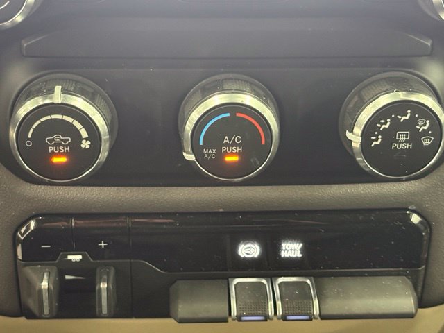 Used 2022 RAM 2500 Big Horn AWD/4WD image 41
