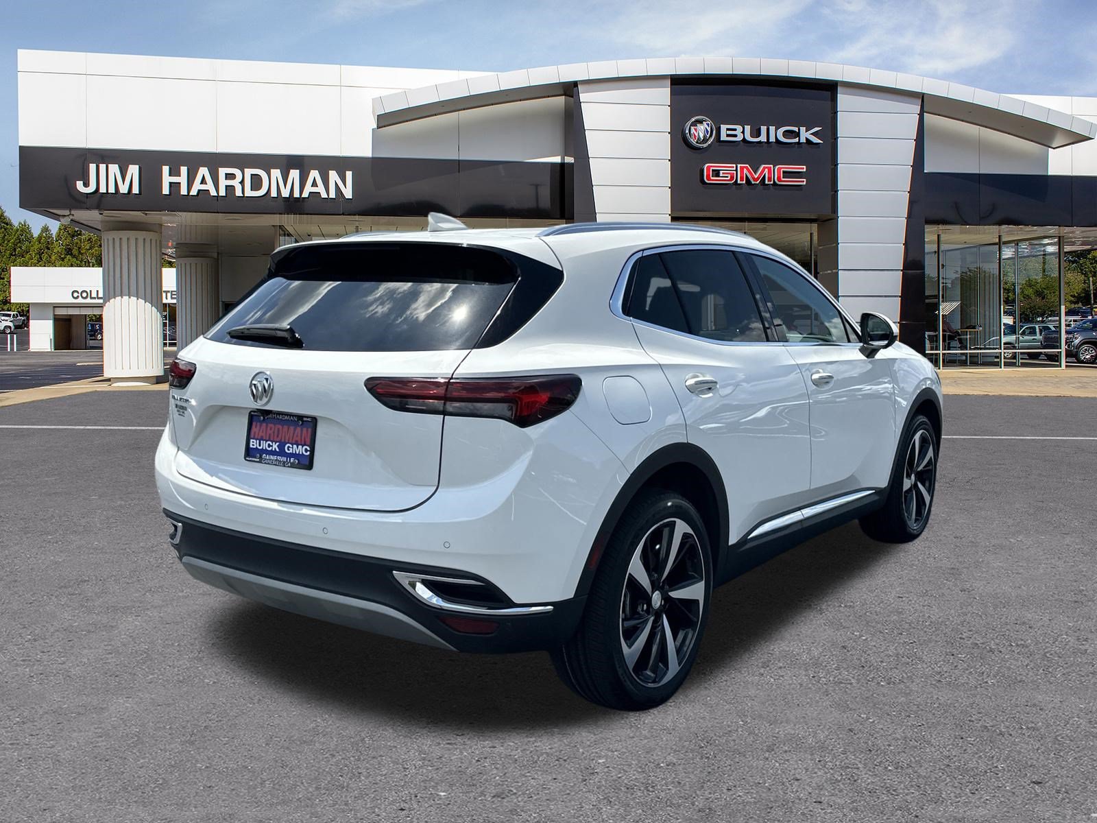 Used 2021 Buick Envision Essence w/ Technology Package I FWD image 7
