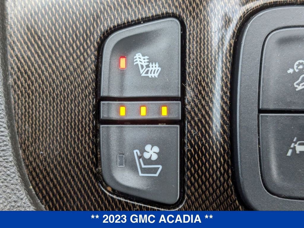 Used 2023 GMC Acadia AT4 w/ Technology Package image 28