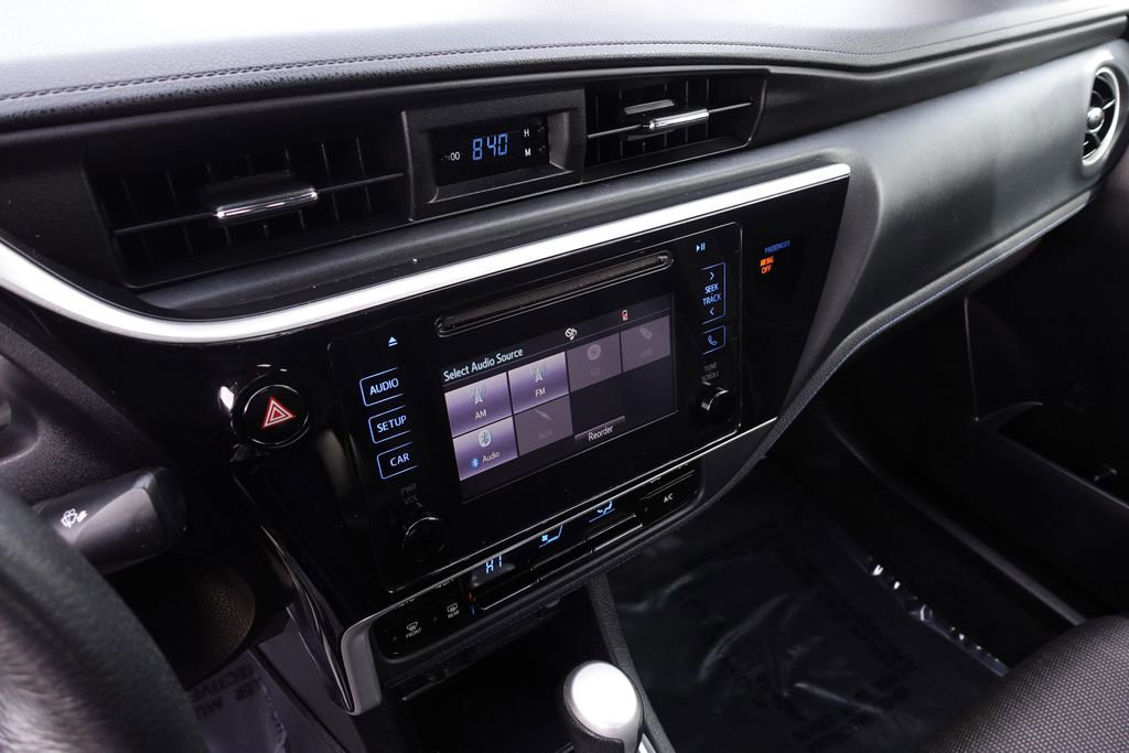 Used 2018 Toyota Corolla L image 21