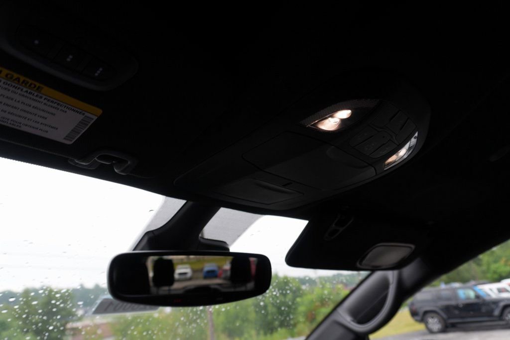 New 2026 Chrysler Pacifica Select image 25