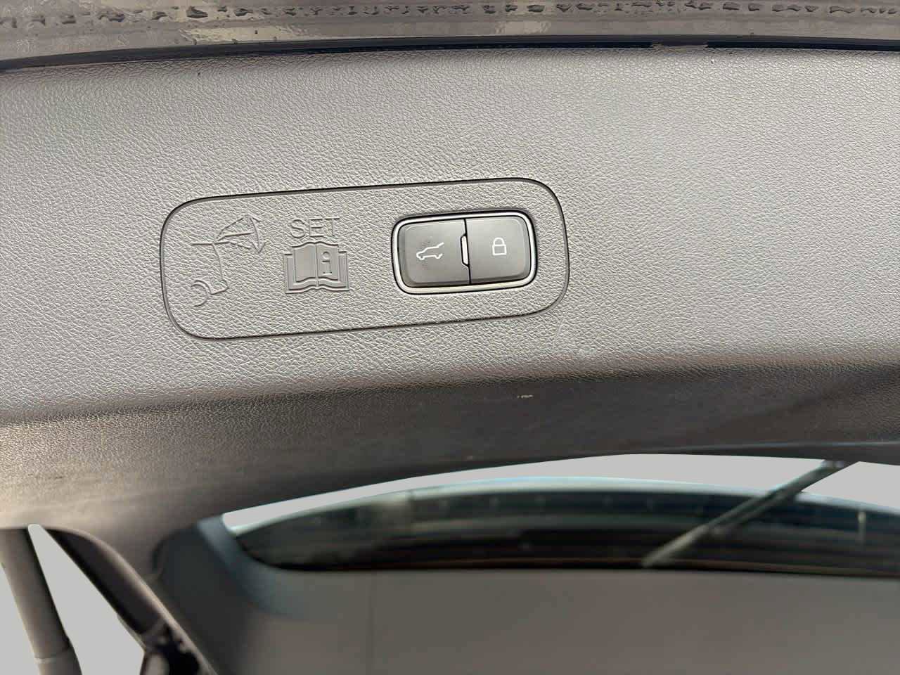 Used 2022 Lincoln Aviator Reserve w/ Equipment Group 201A image 8