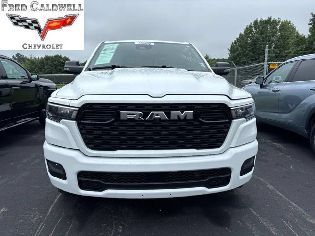 Used 2025 RAM 1500 Big Horn AWD/4WD image 2