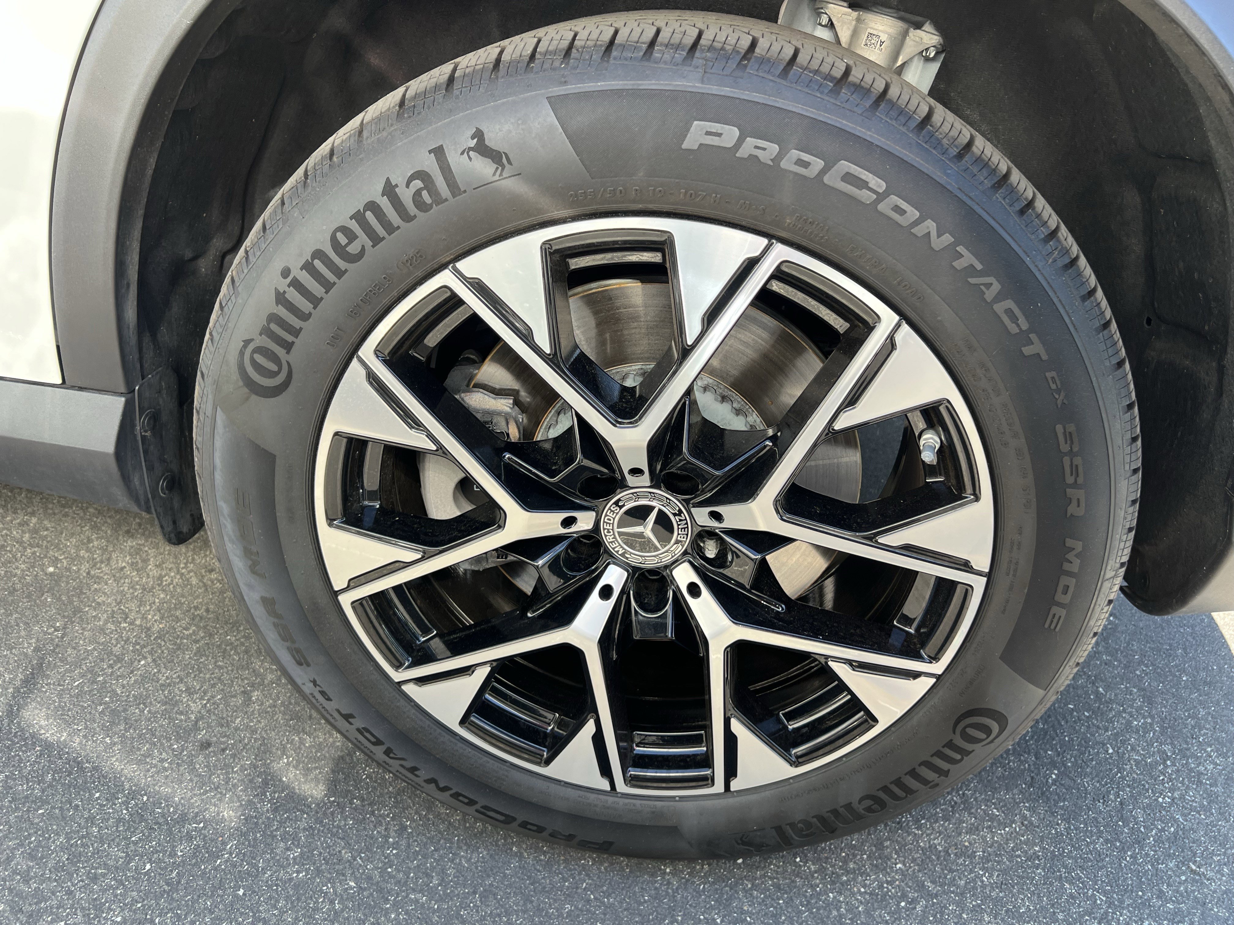 Certified 2025 Mercedes-Benz GLC 350e 4MATIC image 13