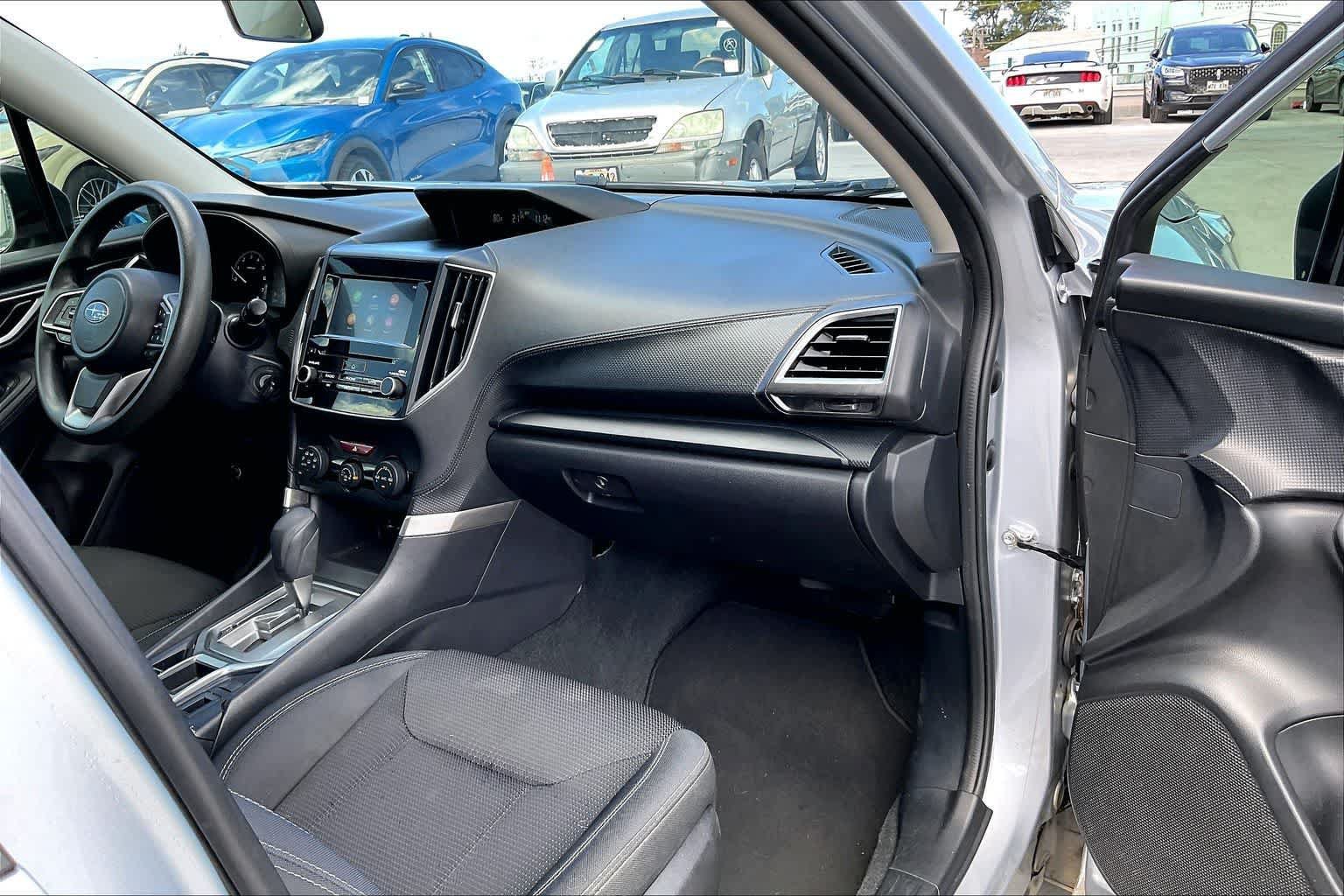 Used 2020 Subaru Forester AWD/4WD image 23