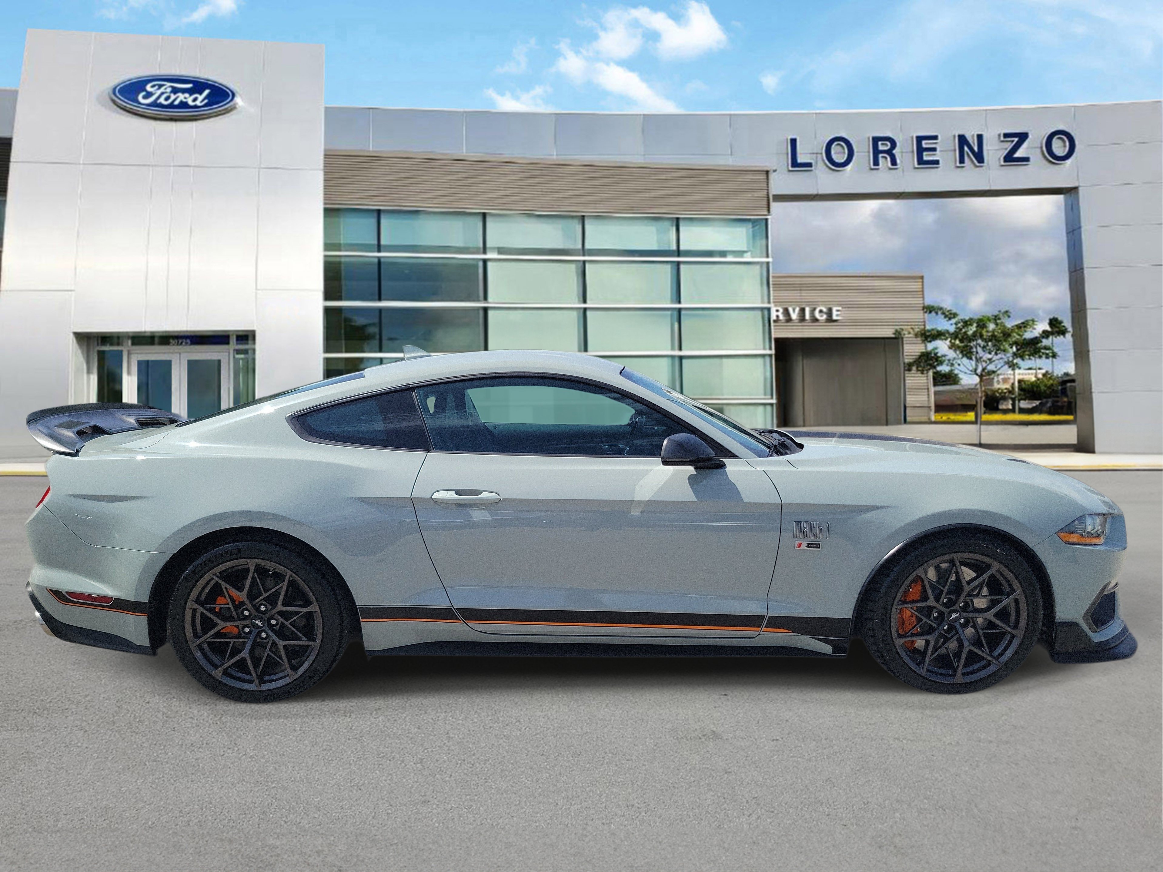 Used 2022 Ford Mustang Mach 1 w/ Mach 1 Handling Package RWD image 4