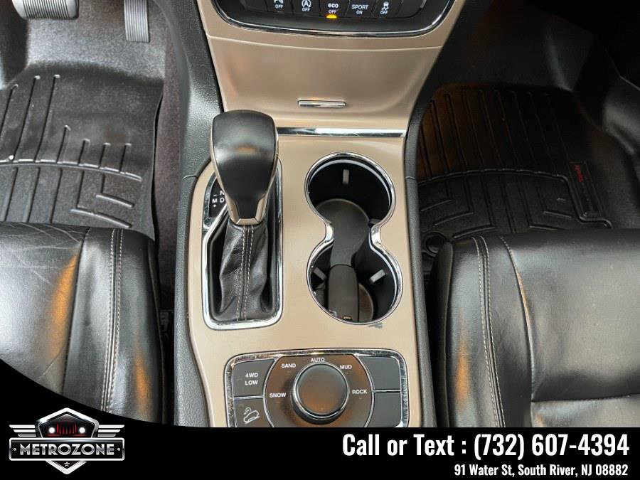 Used 2016 Jeep Grand Cherokee Limited image 33