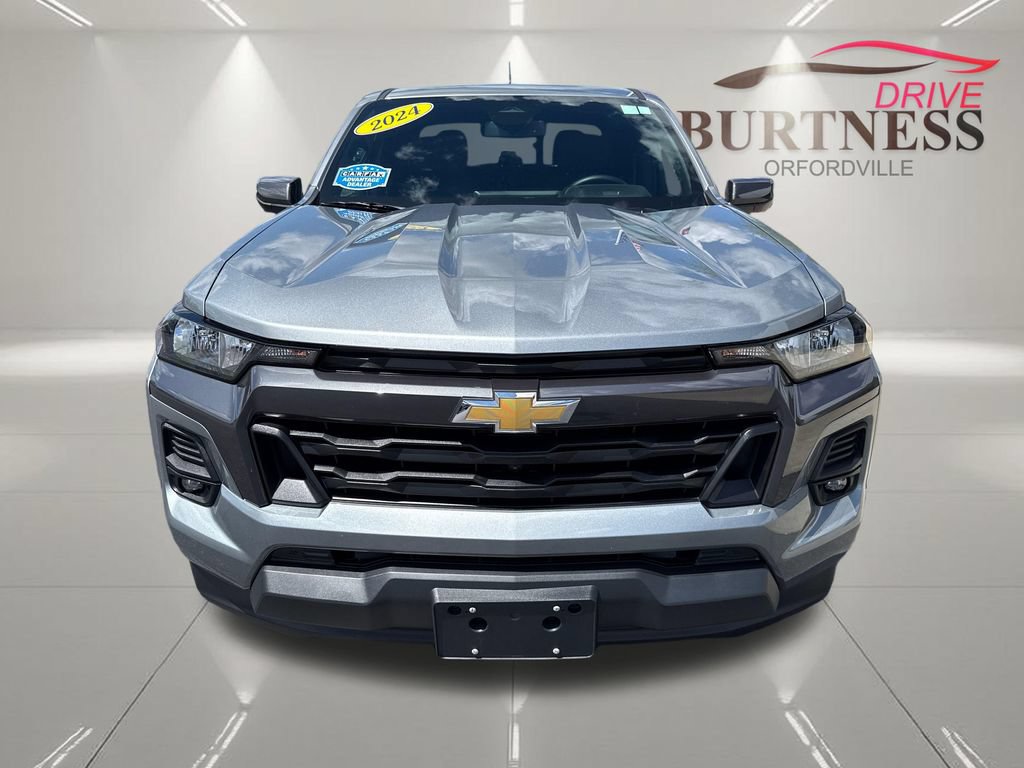 Certified 2024 Chevrolet Colorado LT w/ LT Convenience Package II AWD/4WD image 3