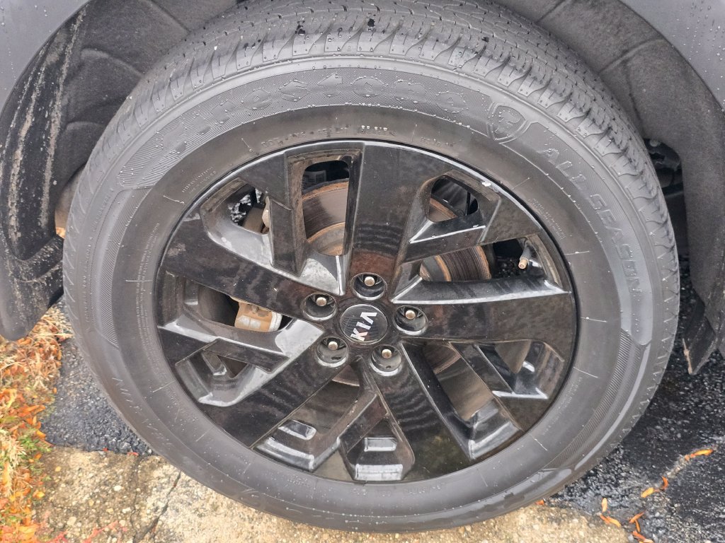 Used 2021 Kia Sorento S AWD/4WD image 9