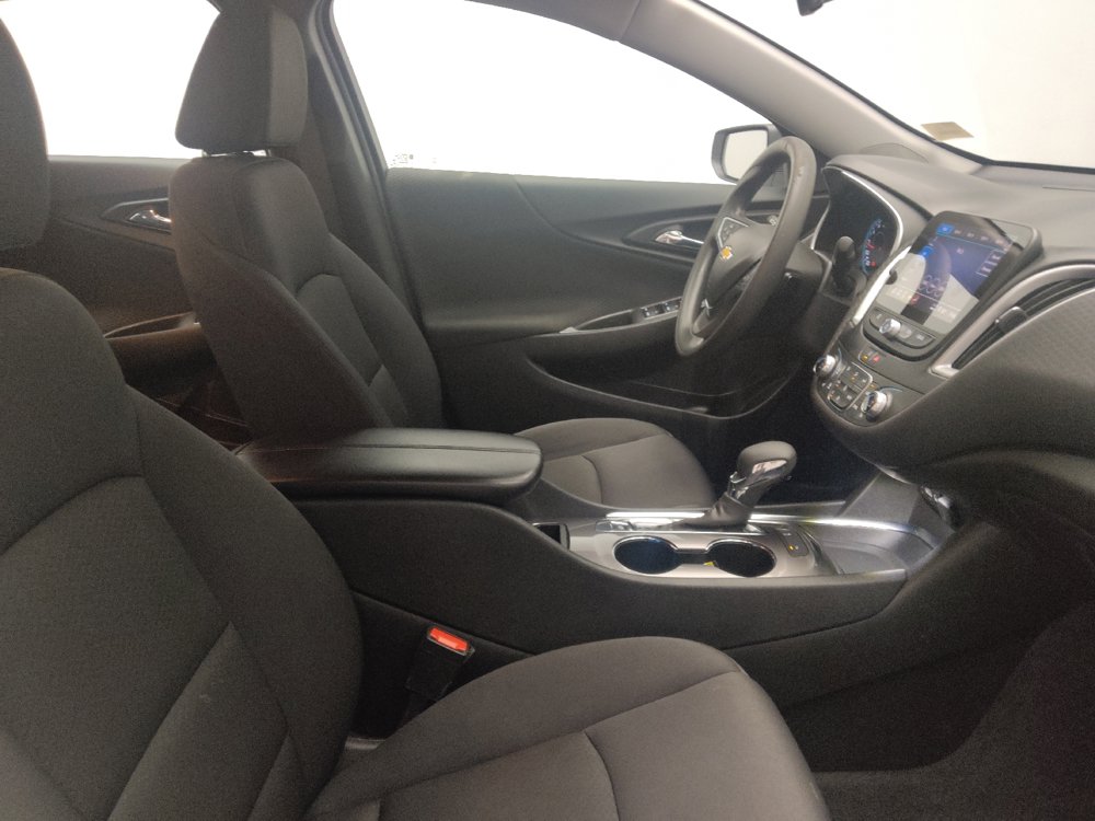 Used 2025 Chevrolet Malibu LT FWD image 21