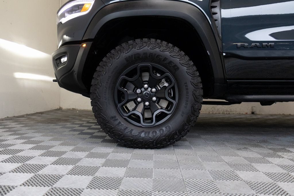 Used 2025 RAM 1500 RHO AWD/4WD image 10