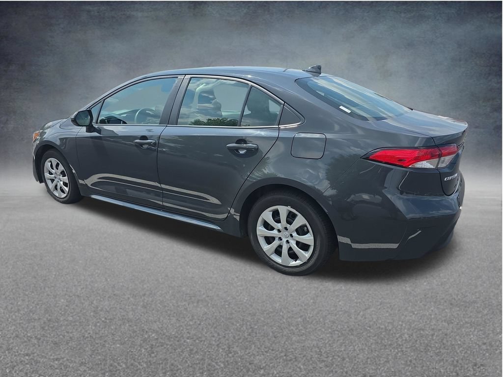 Used 2024 Toyota Corolla LE FWD image 10