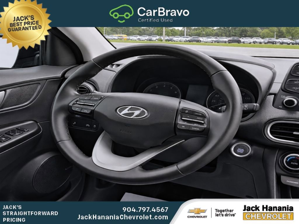 Used 2021 Hyundai Kona Limited w/ Cargo Package FWD image 11
