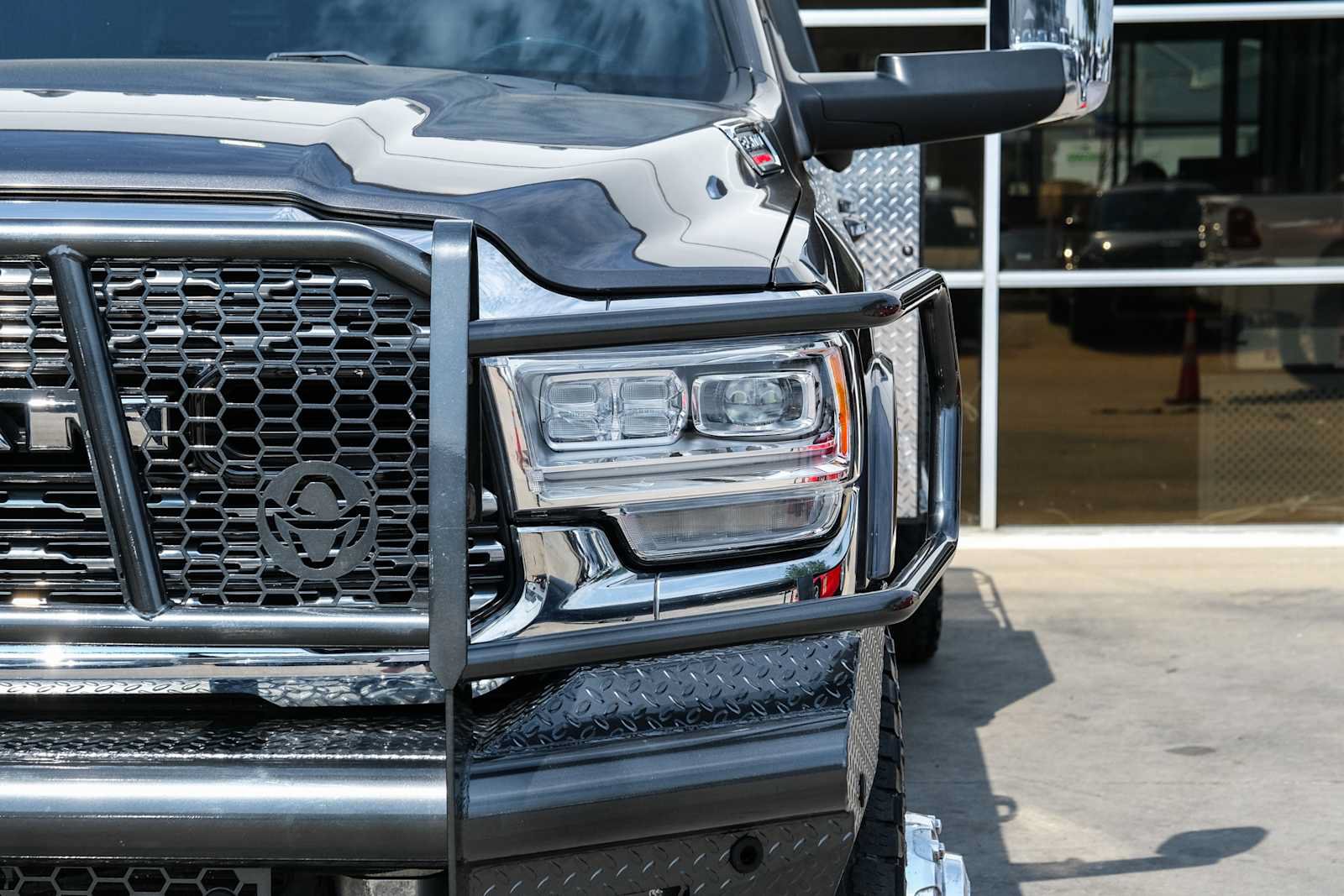 Used 2020 RAM 3500 Limited AWD/4WD image 6