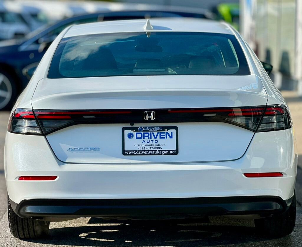 Used 2024 Honda Accord EX image 4