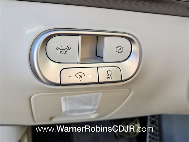 Used 2024 Genesis GV60 Performance image 31