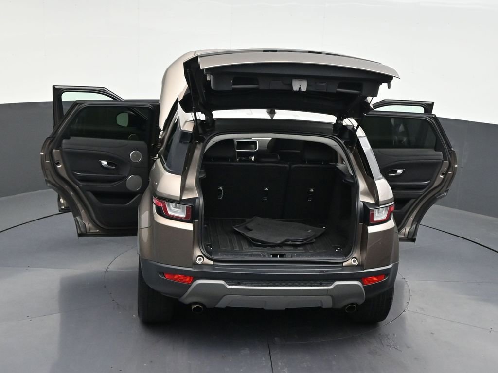 Used 2017 Land Rover Range Rover Evoque SE AWD/4WD image 34