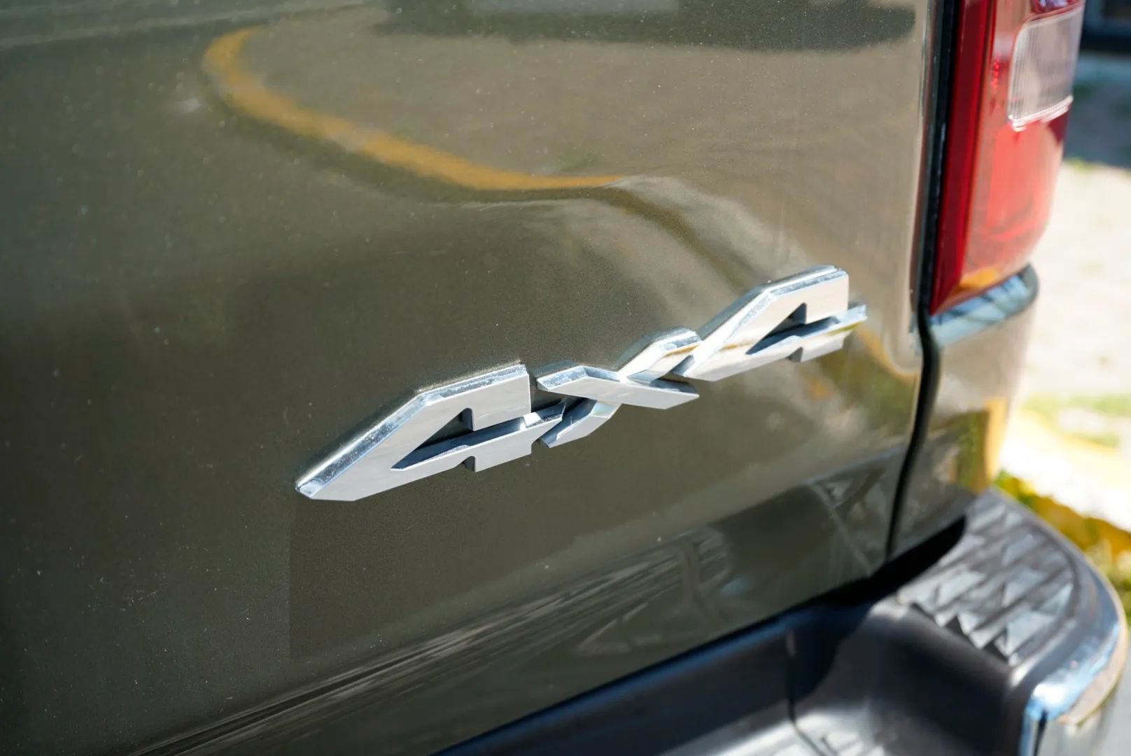 Used 2021 RAM 1500 Laramie AWD/4WD image 13