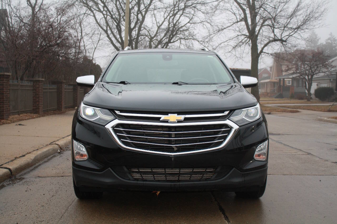 Used 2018 Chevrolet Equinox Premier FWD image 3