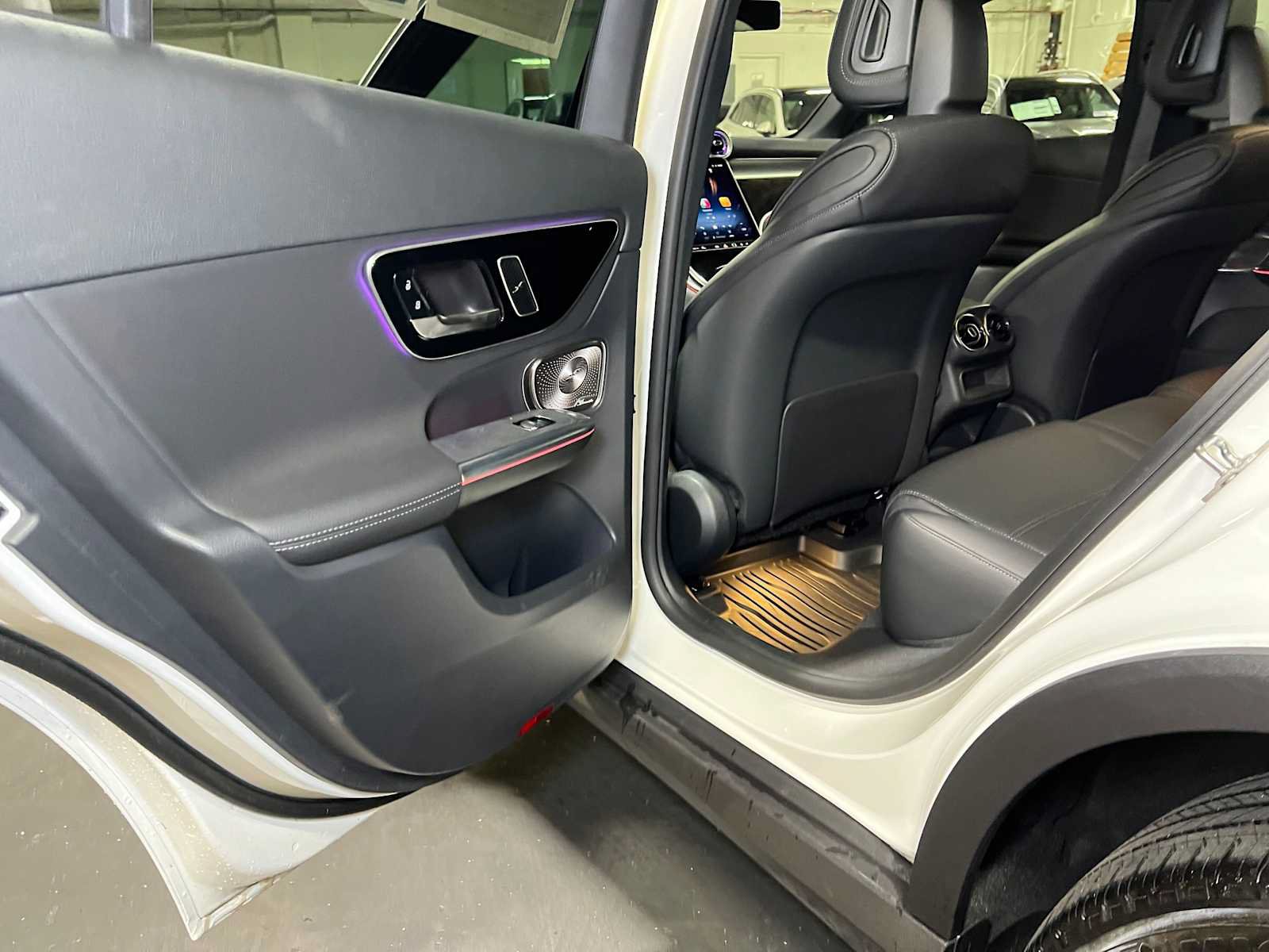 Certified 2026 Mercedes-Benz GLC 300 4MATIC image 18
