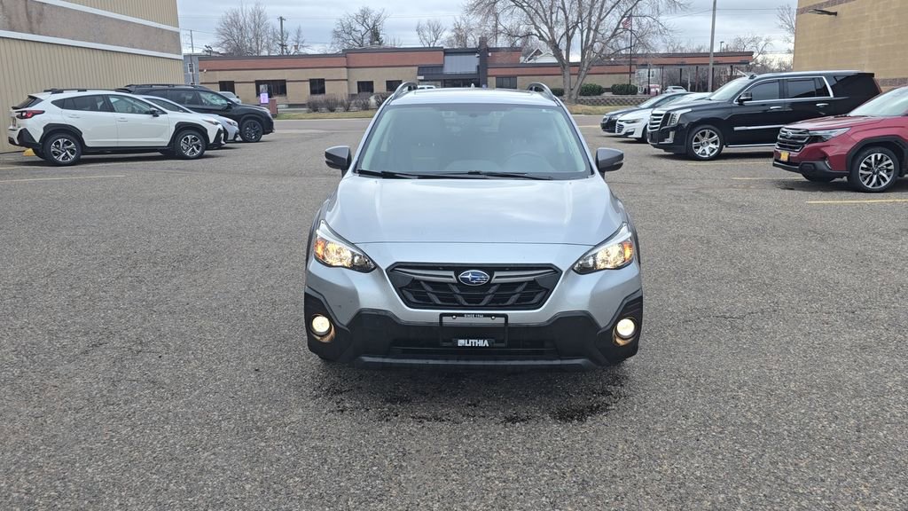 Used 2022 Subaru Crosstrek 2.5i Sport w/ Moonroof Package image 2