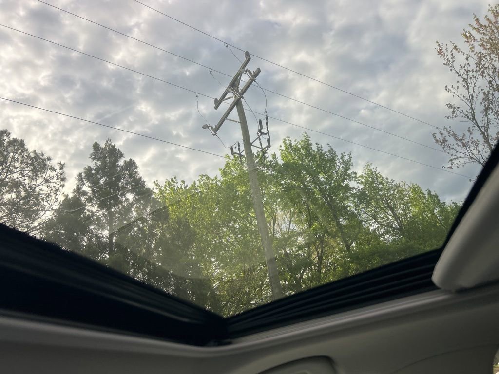 Used 2023 Toyota RAV4 Limited image 18