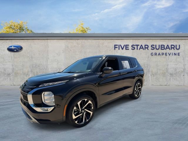 Used 2024 Mitsubishi Outlander SE image 4