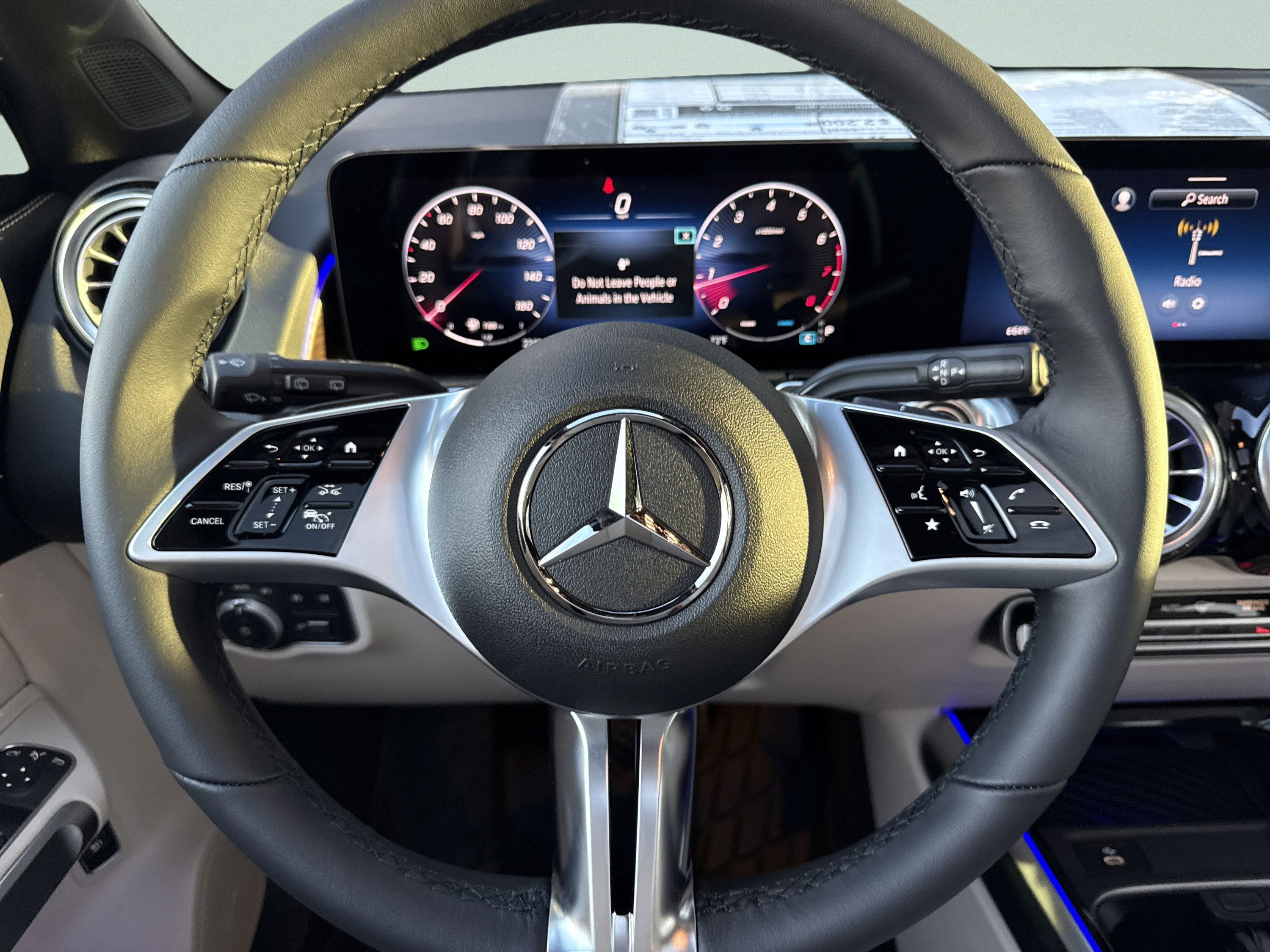 New 2026 Mercedes-Benz GLB 250 image 28