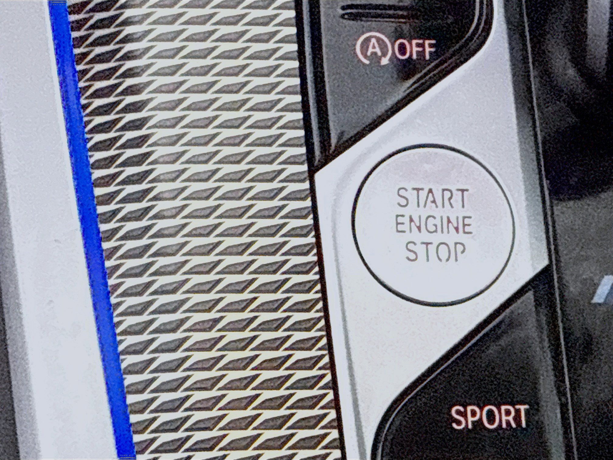 Used 2020 BMW X5 M50i w/ Premium Package image 21