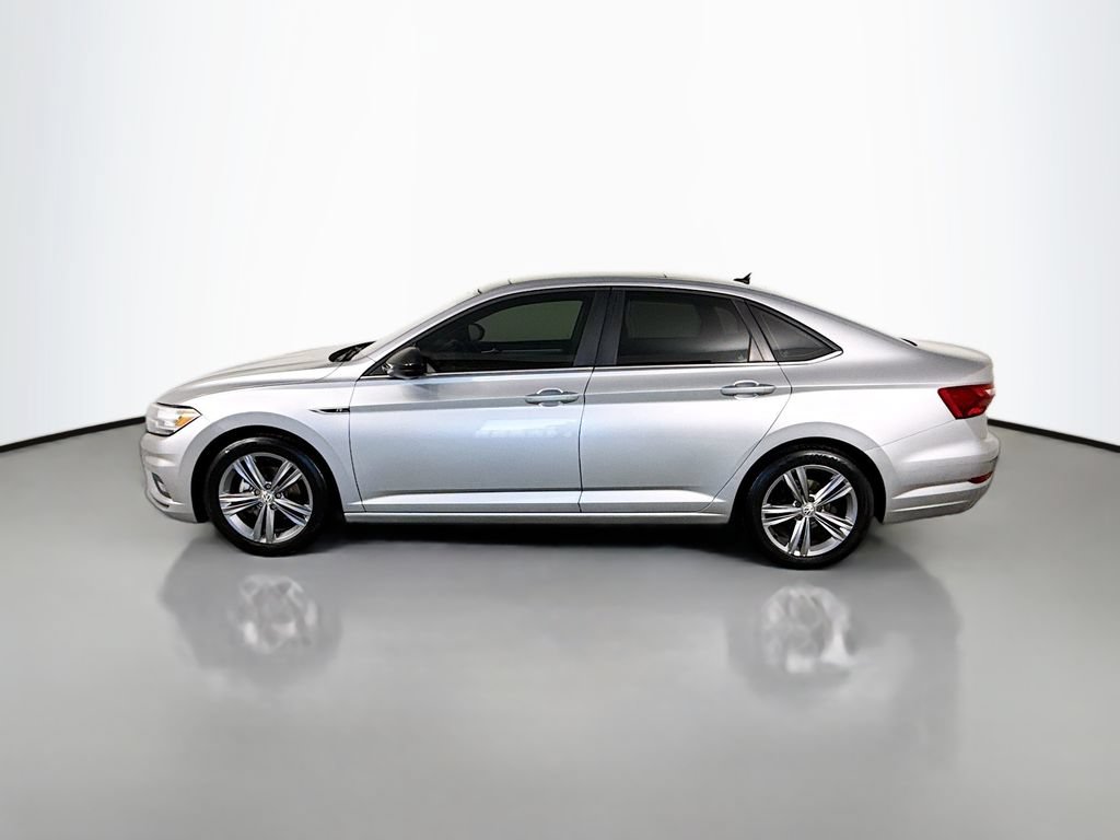 Used 2021 Volkswagen Jetta R-Line FWD image 2