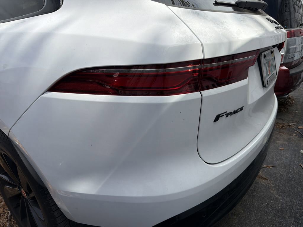 Used 2023 Jaguar F-PACE S image 8
