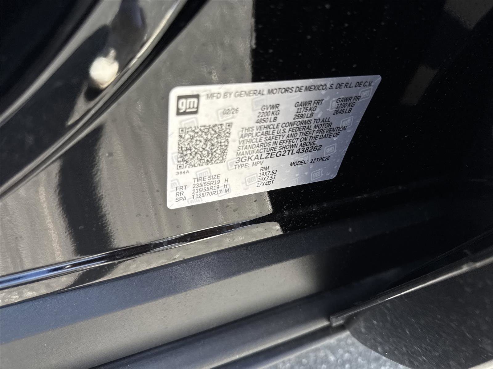New 2026 GMC Terrain Denali w/ LPO, Floor Liner Package AWD/4WD image 40