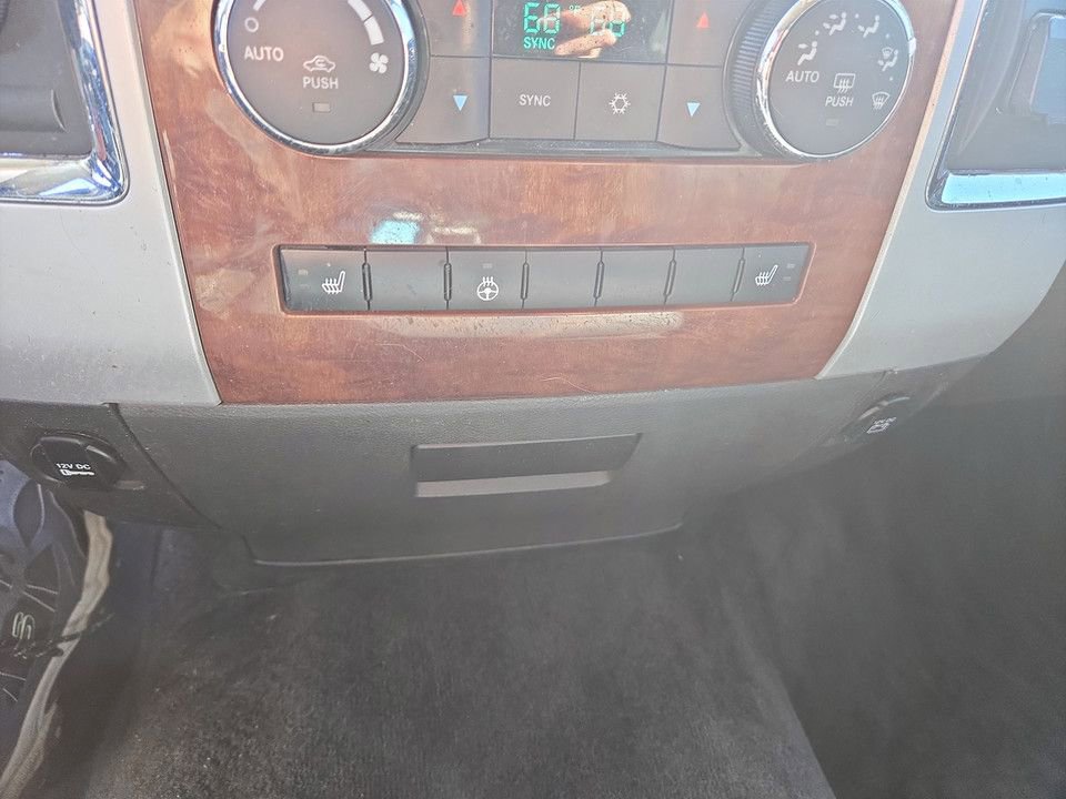 Used 2010 Dodge Ram 3500 Truck Laramie image 26